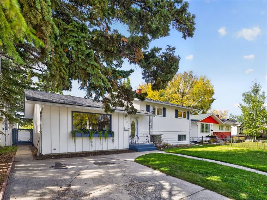193 Fairview Drive SE, Calgary — photo 3 of 50