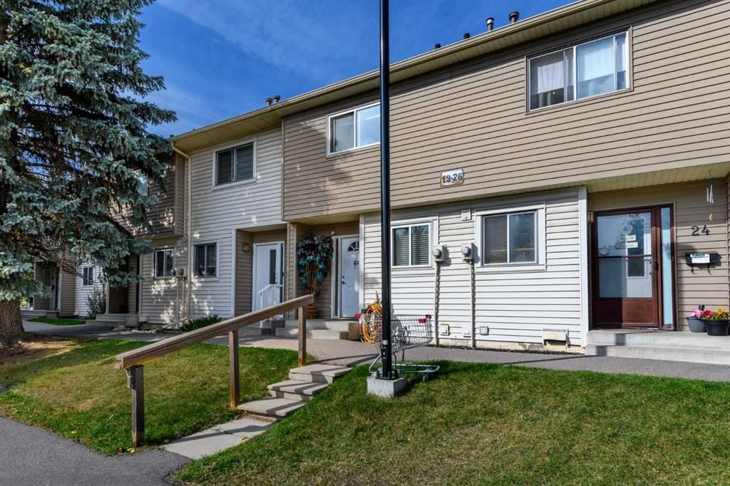 21, 2519 38 Street NE, Calgary — photo 4 of 32