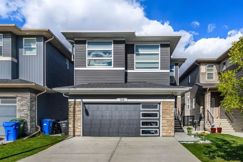 124 Corner Meadows Park NE, Calgary — home for sale
