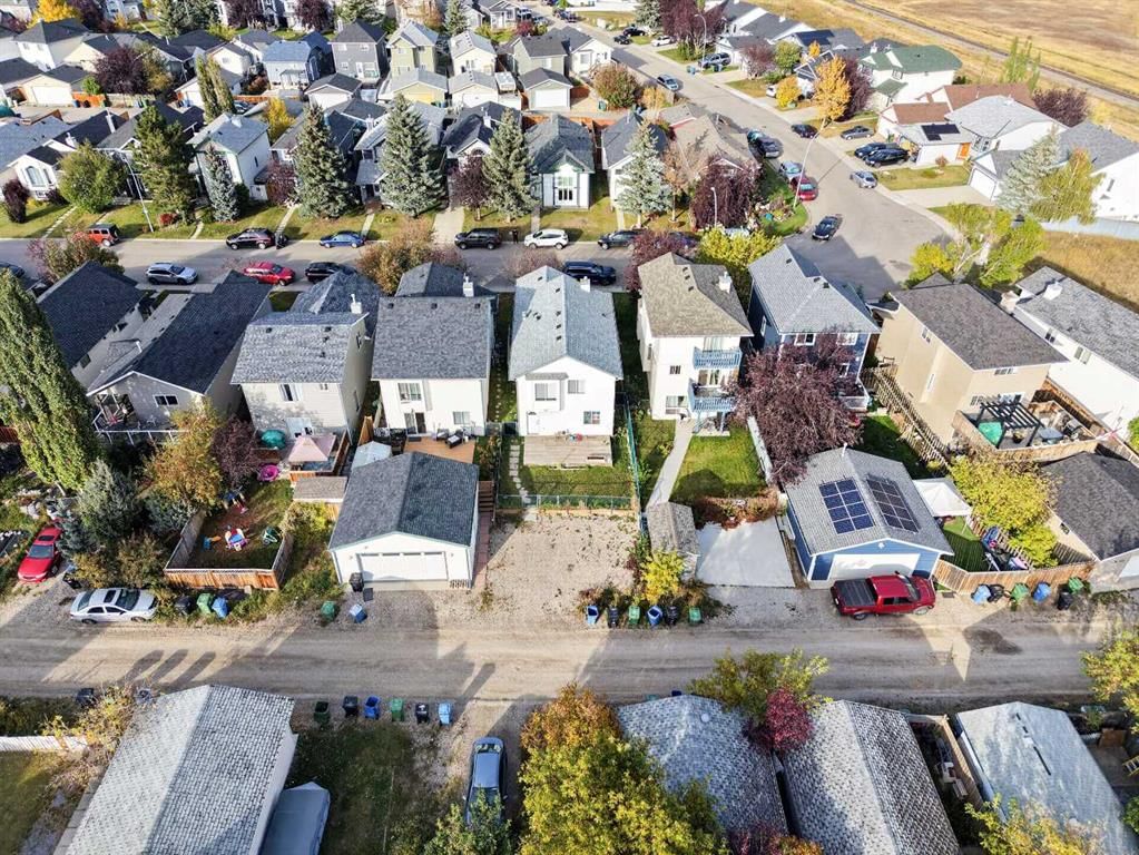 119 Covington Close NE, Calgary — photo 3 of 50