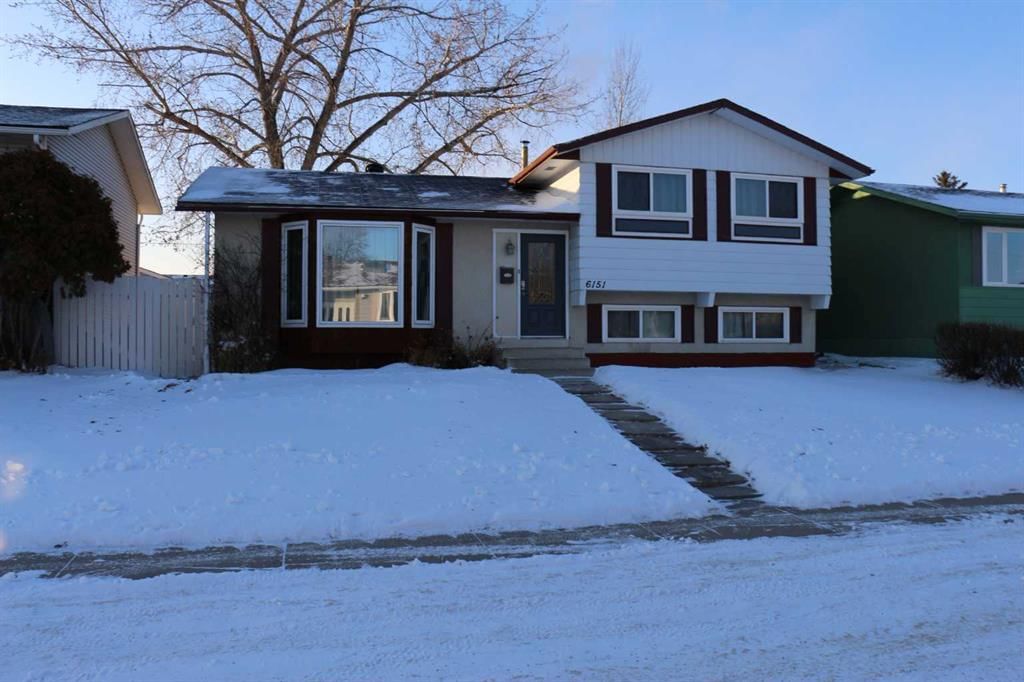 6151 Penworth Road SE, Calgary — photo 3 of 43