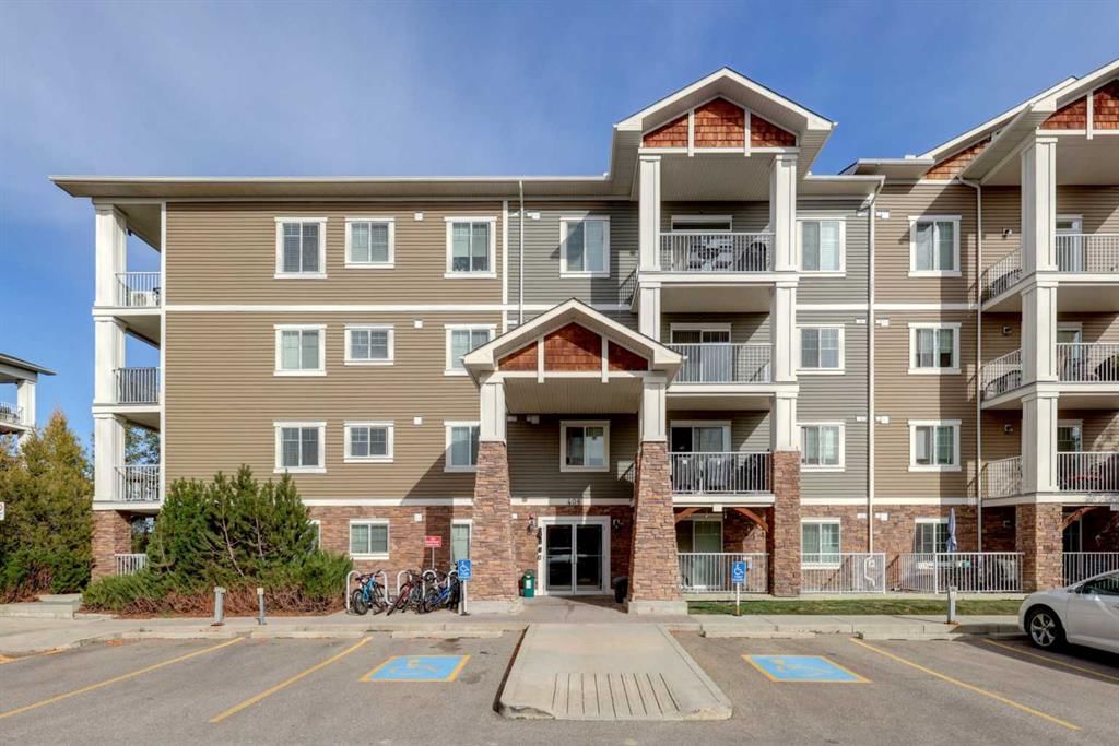 303, 406 Cranberry Park SE, Calgary — photo 2 of 32