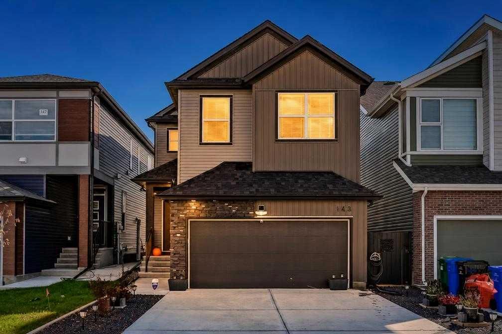 143 Wolf Hollow Manor SE, Calgary — main listing photo