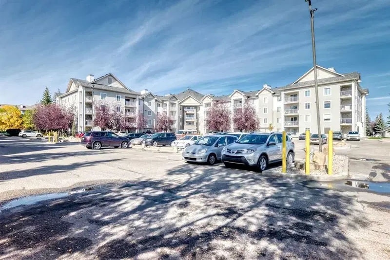 217, 2000 Somervale Court SW, Calgary — photo 2 of 31