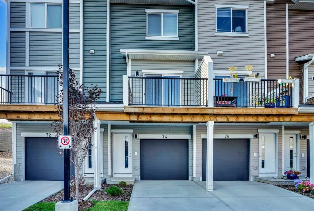 74 Tuscany Summit Square NW, Calgary — main listing photo