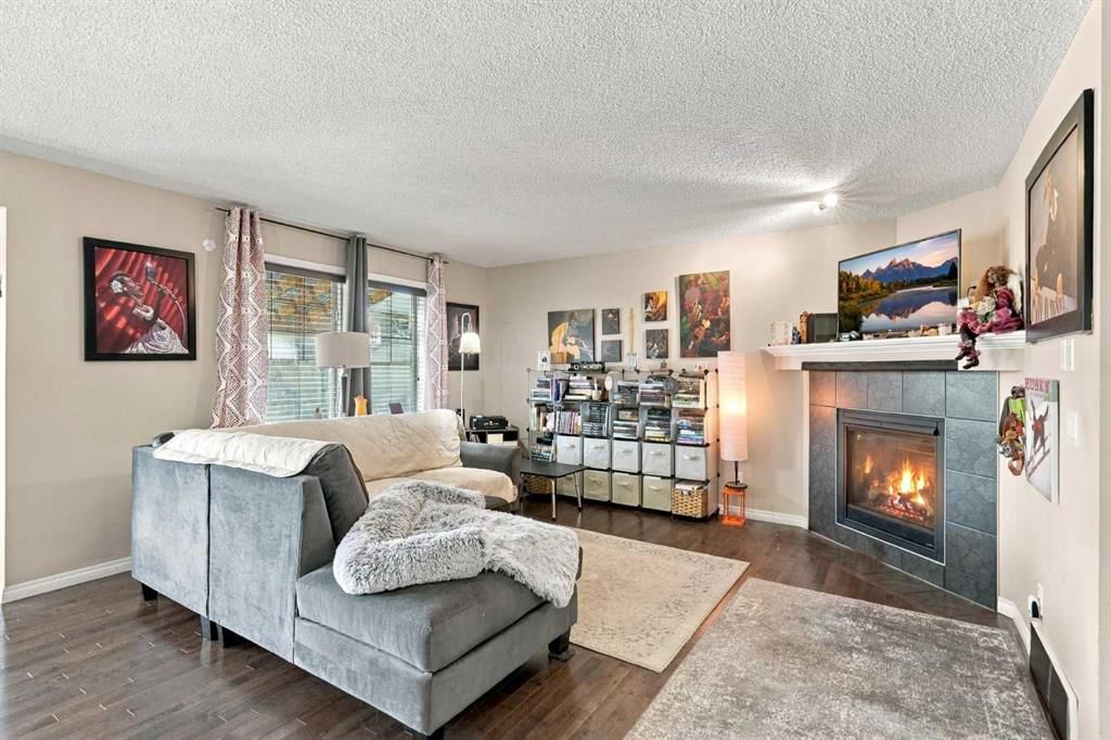 81 Walden Rise SE, Calgary — photo 3 of 49