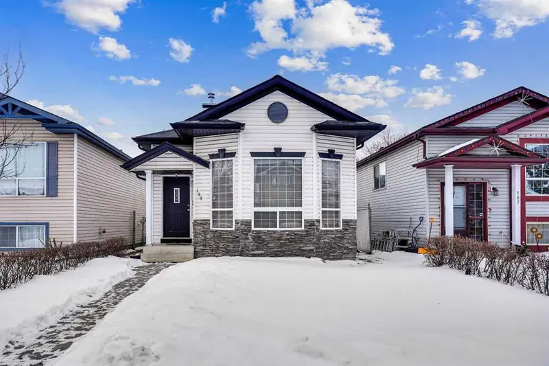 193 Martindale Drive NE, Calgary — main listing photo