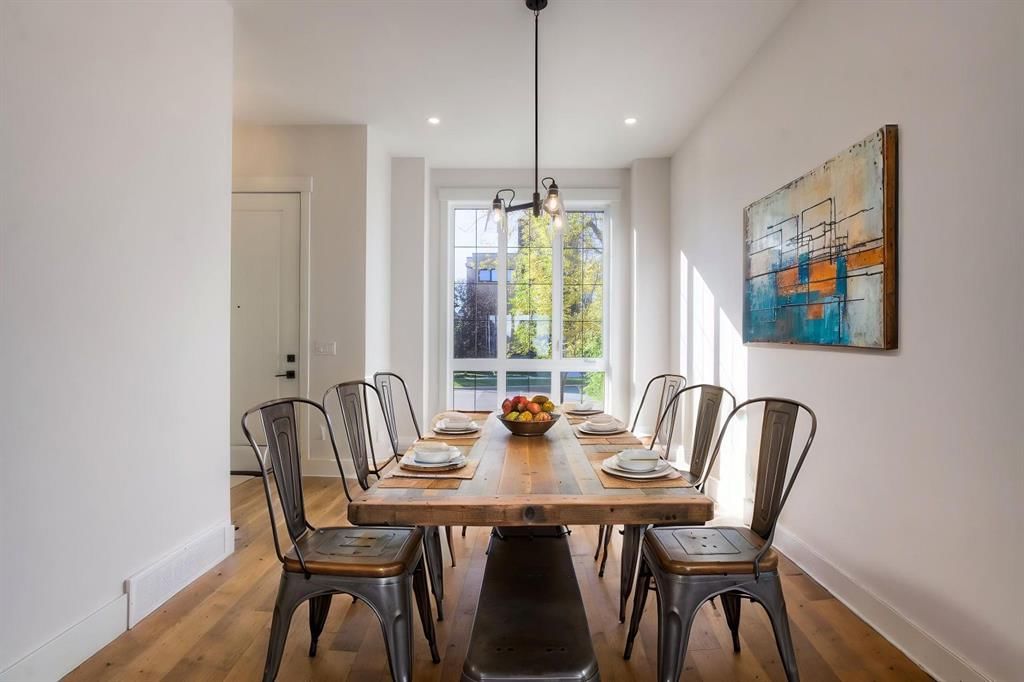 1028 18 Avenue NW, Calgary — photo 3 of 40