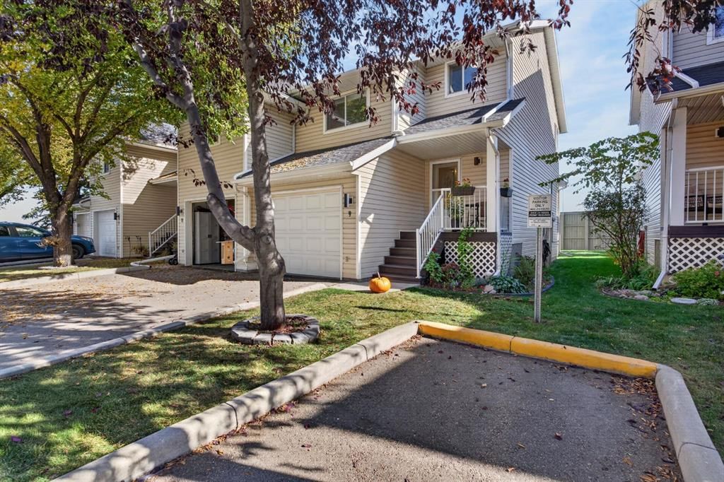 9, 567 Edmonton Trail NE, Airdrie — photo 4 of 37