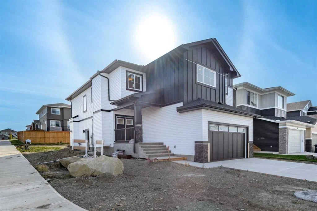 456 Rivercrest Road, Cochrane — photo 2 of 47