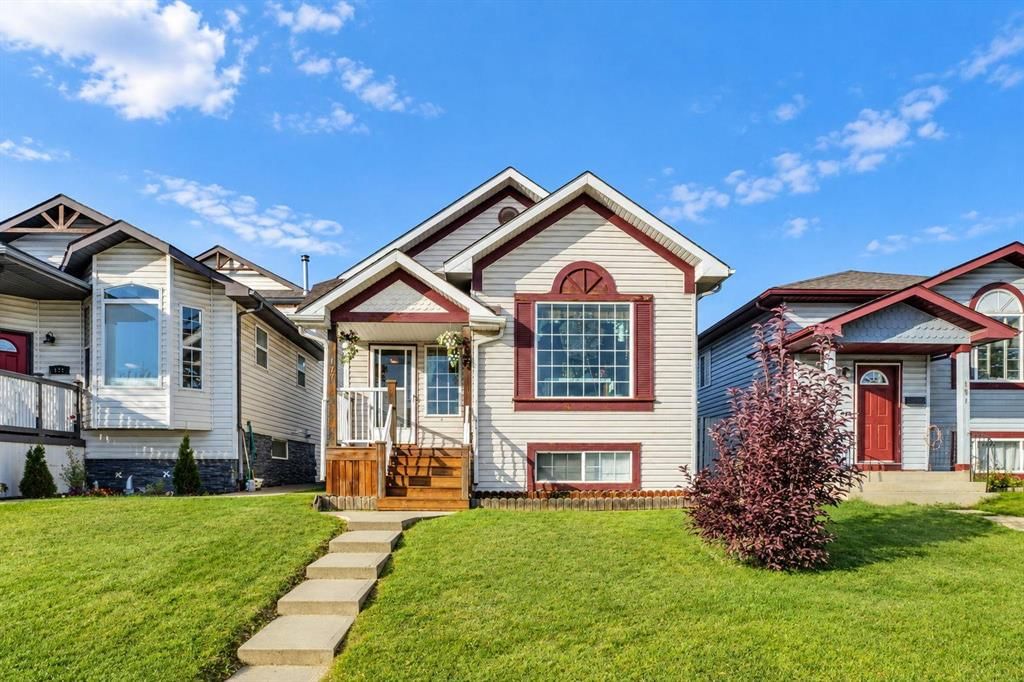 177 Erin Circle SE, Calgary — photo 3 of 37