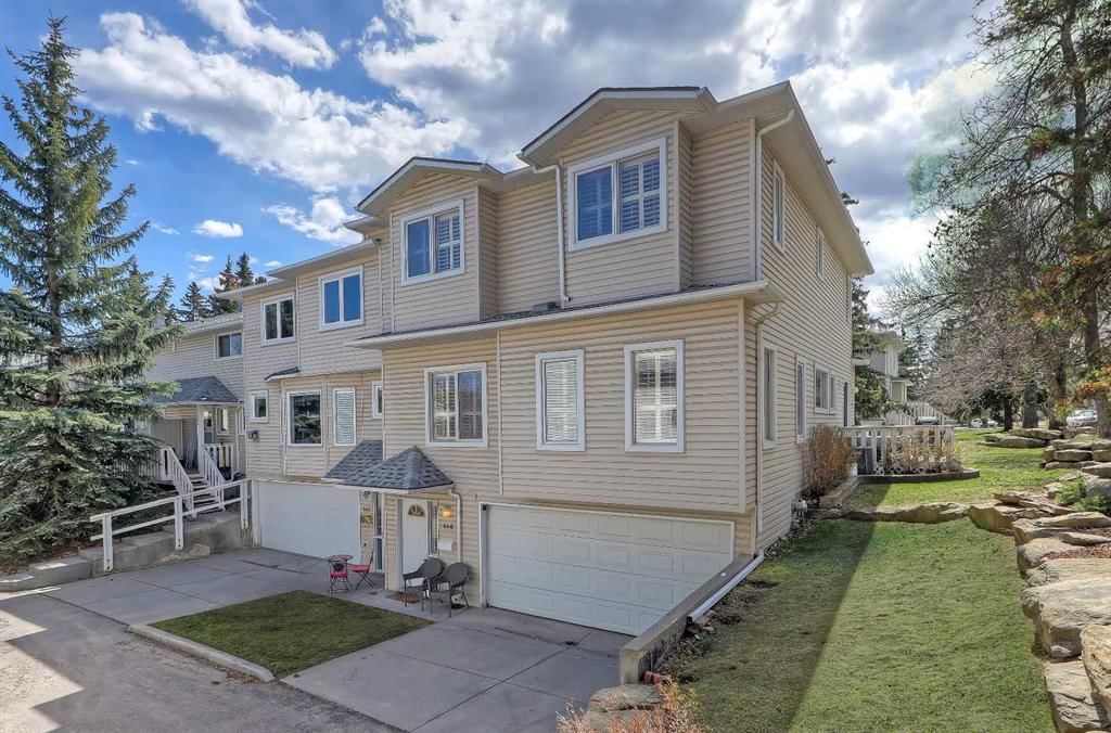 446 Killarney Glen Court SW, Calgary — townhome for sale
