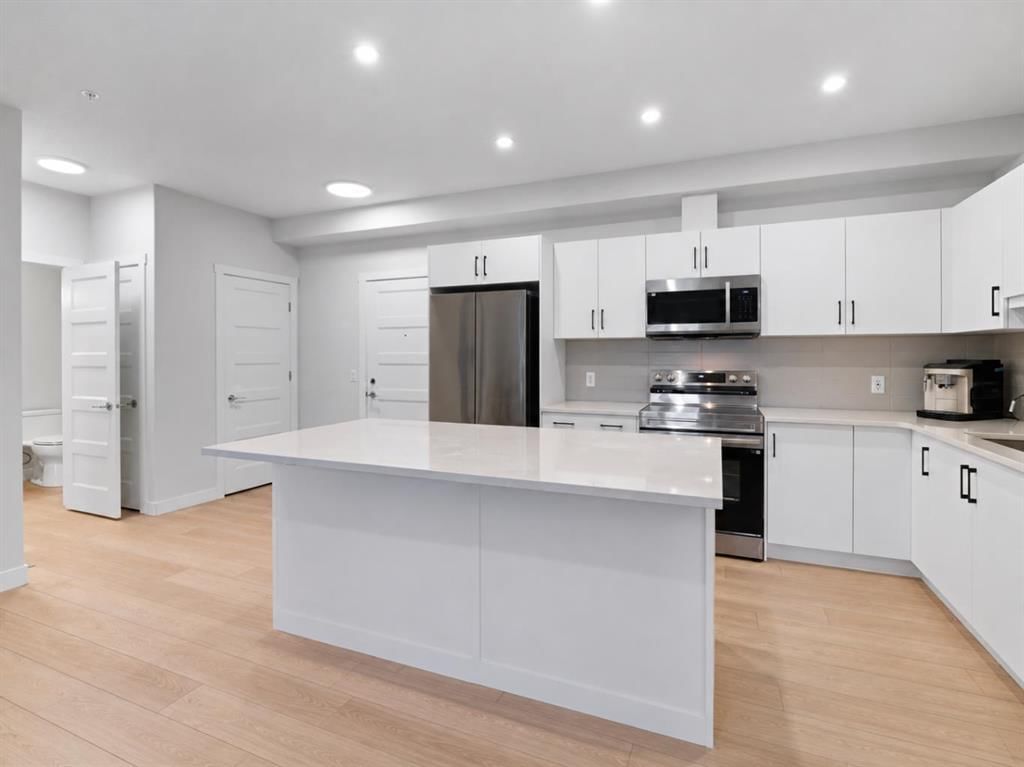 1112, 81 Arbour Lake View NW, Calgary — photo 2 of 40