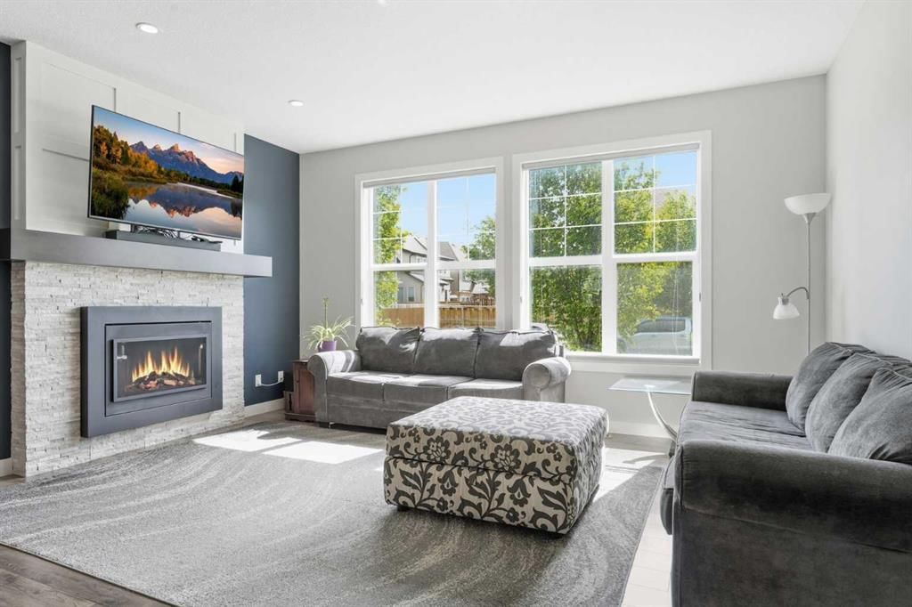 237 Mahogany Parade SE, Calgary — photo 2 of 45
