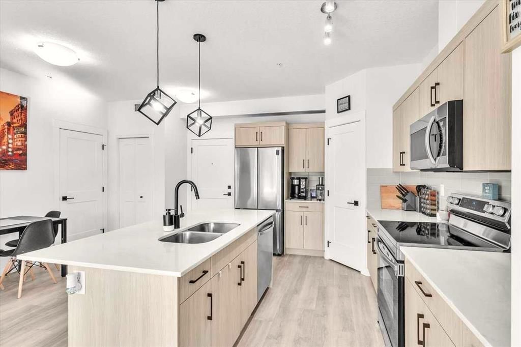 305, 30 Sage Hill NW, Calgary — photo 4 of 25