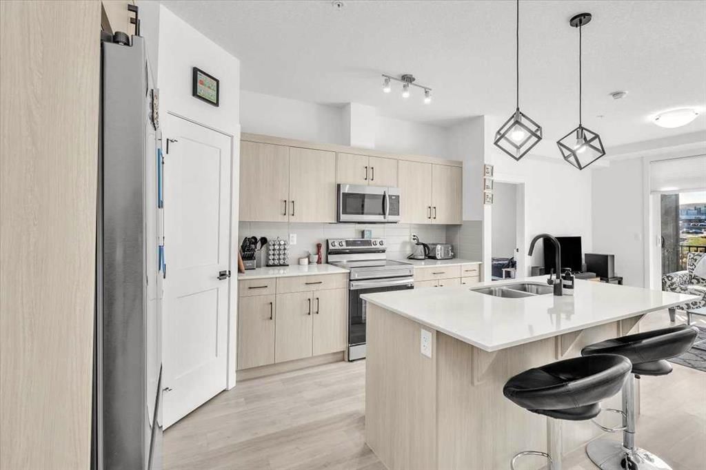 305, 30 Sage Hill NW, Calgary — photo 5 of 25
