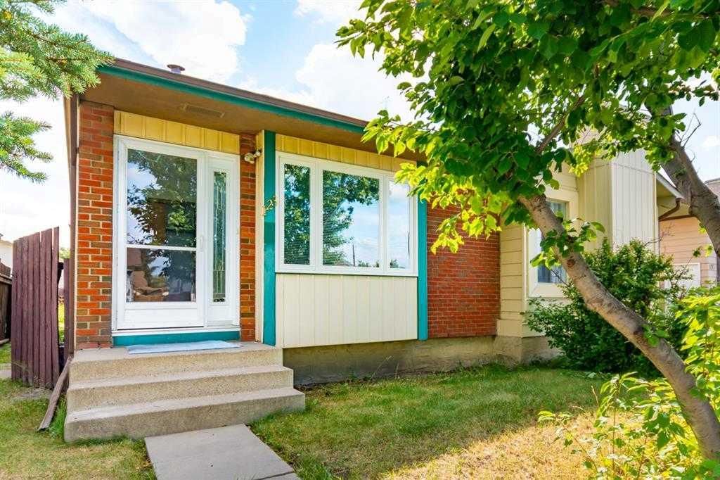 123 Whitworth Way NE, Calgary — main listing photo