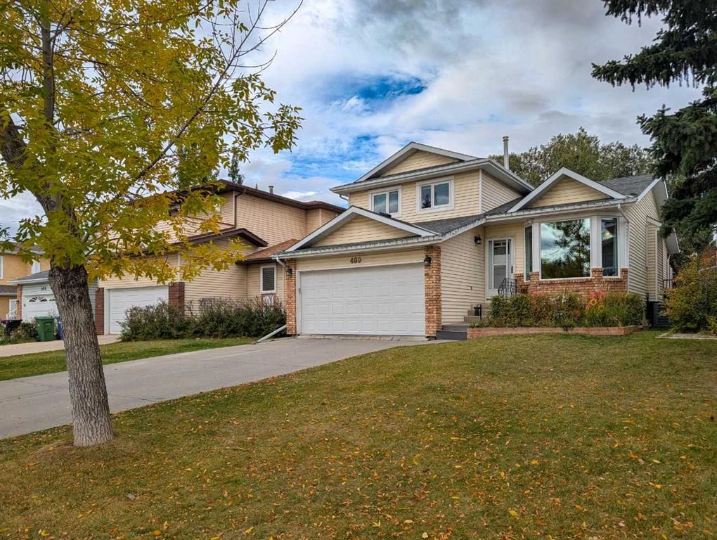 460 Hawkhill Place NW, Calgary — photo 2 of 42