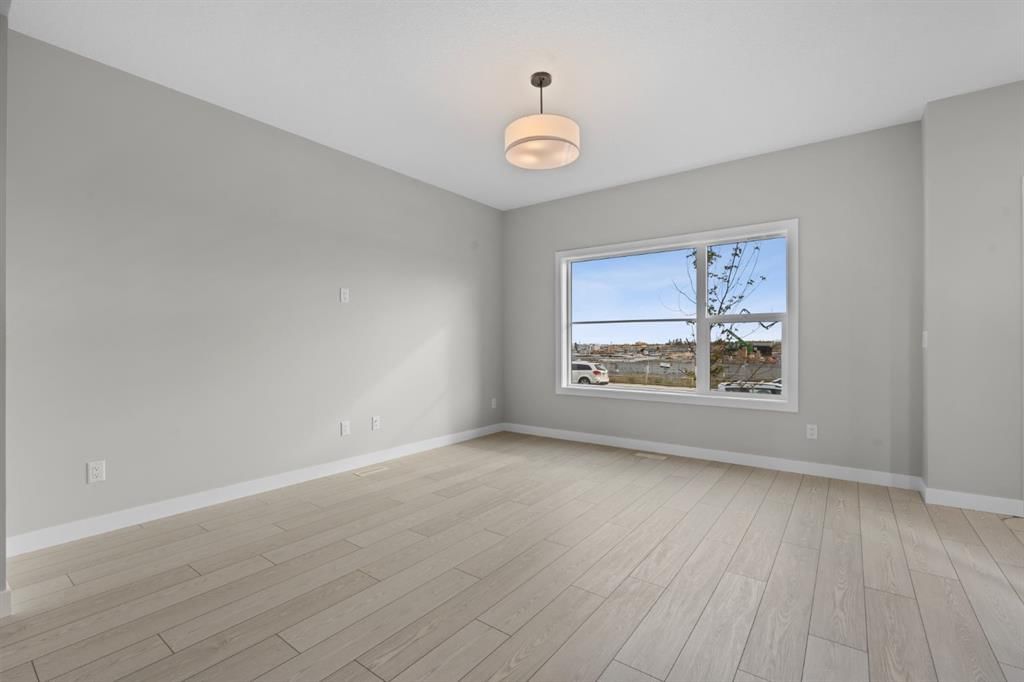 196 Huxbury View NE, Calgary — photo 4 of 41