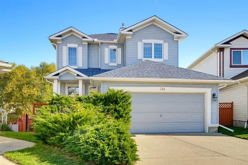 534 Bridlecreek Green SW, Calgary — main listing photo