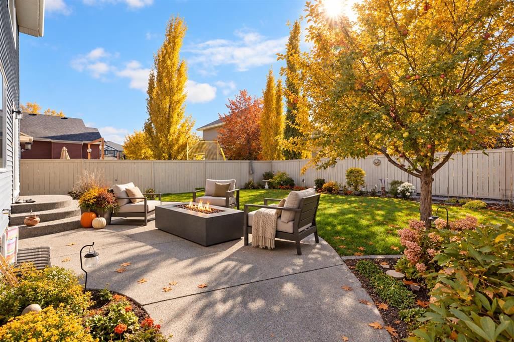 85 Royal Oak Crescent NW, Calgary — photo 5 of 50