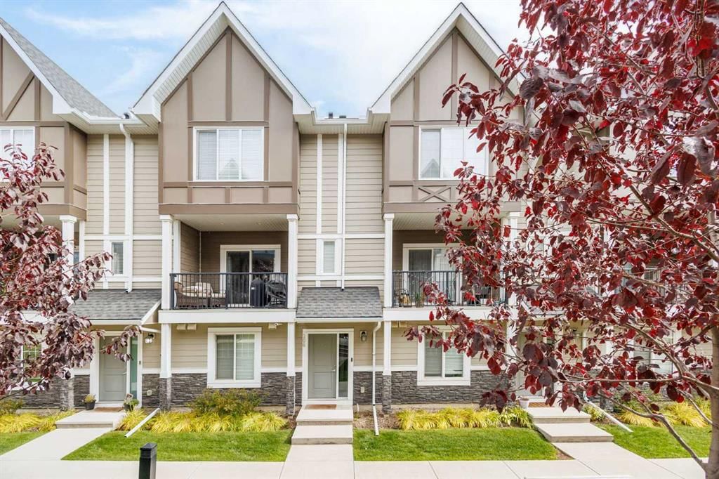 206 Nolanlake Villas NW, Calgary — main listing photo