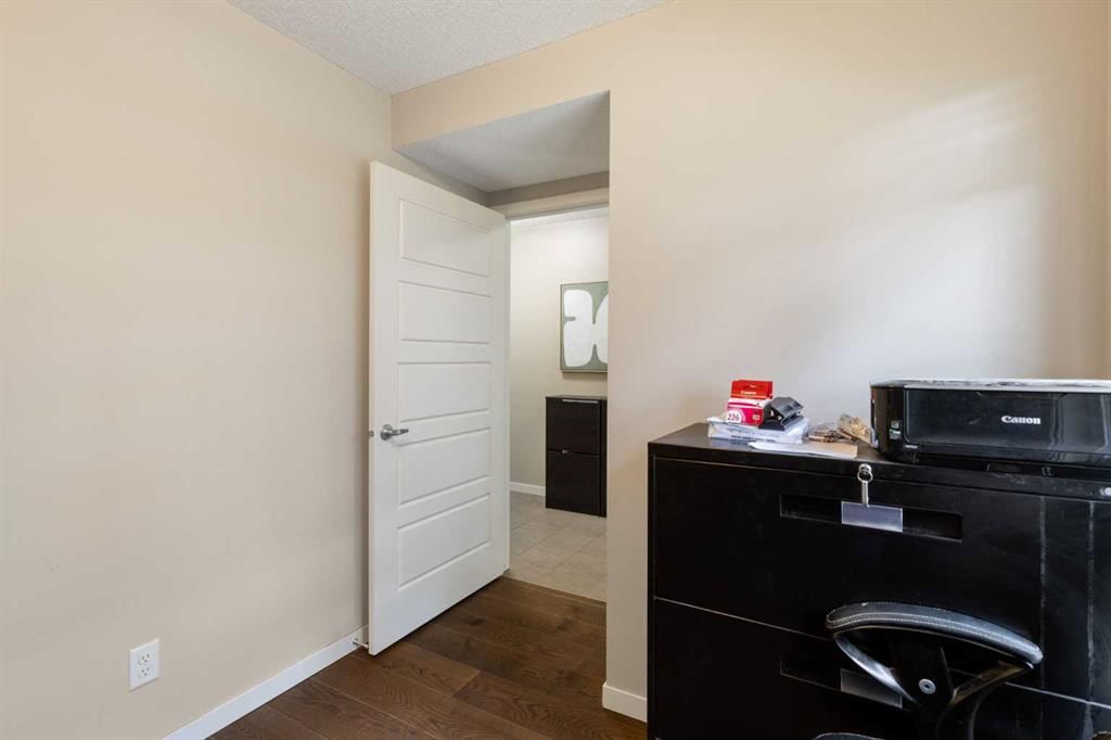 206 Nolanlake Villas NW, Calgary — photo 4 of 34