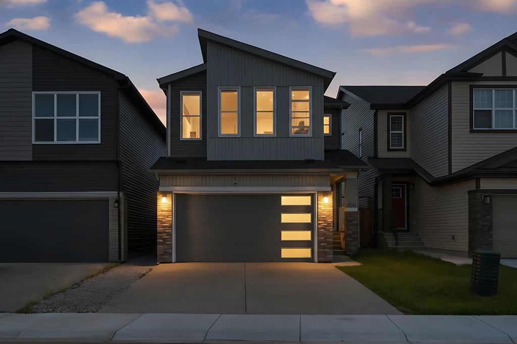 213 Walgrove Boulevard SE, Calgary — photo 2 of 50
