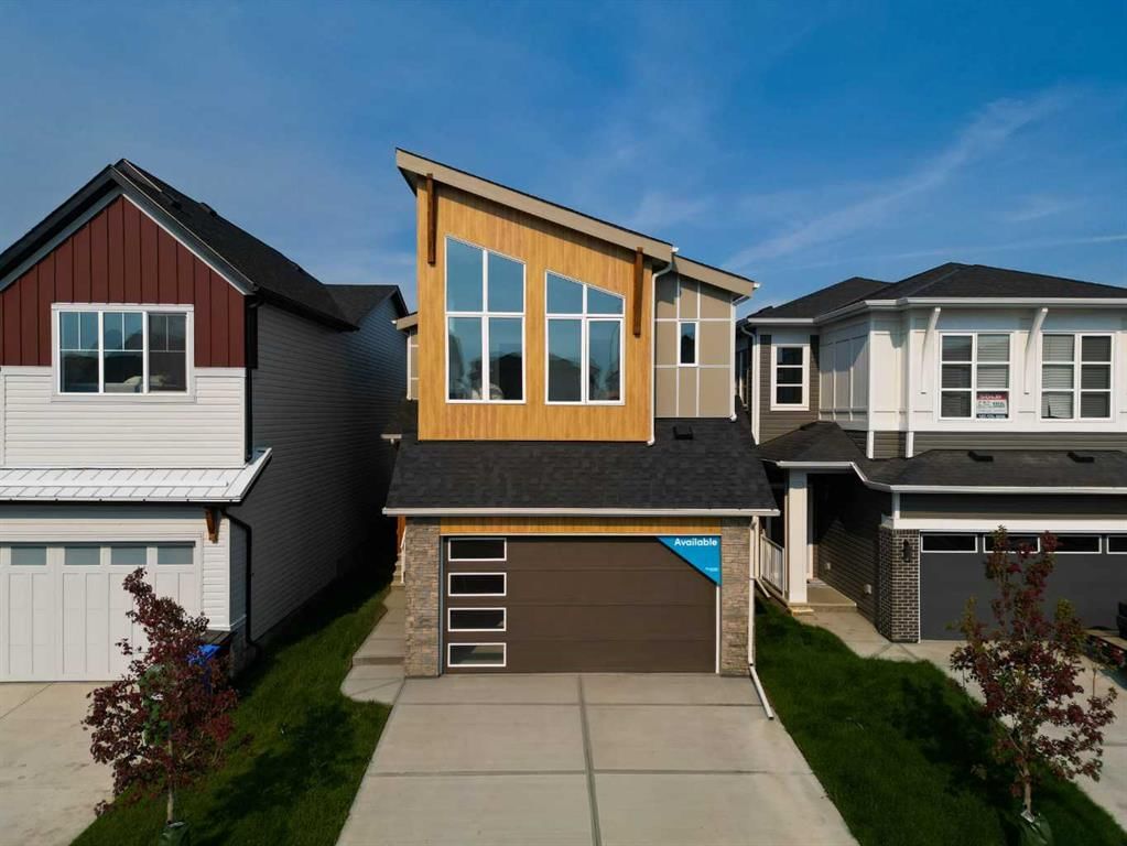240 Creekstone Circle SW, Calgary — photo 2 of 17