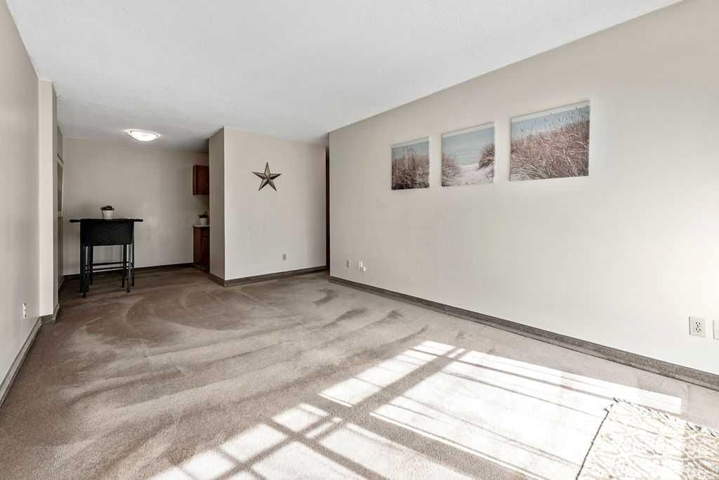 509, 339 13 Avenue SW, Calgary — photo 3 of 37