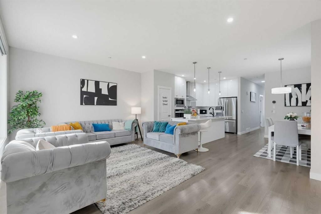 341 Calhoun Common NE, Calgary — photo 3 of 47