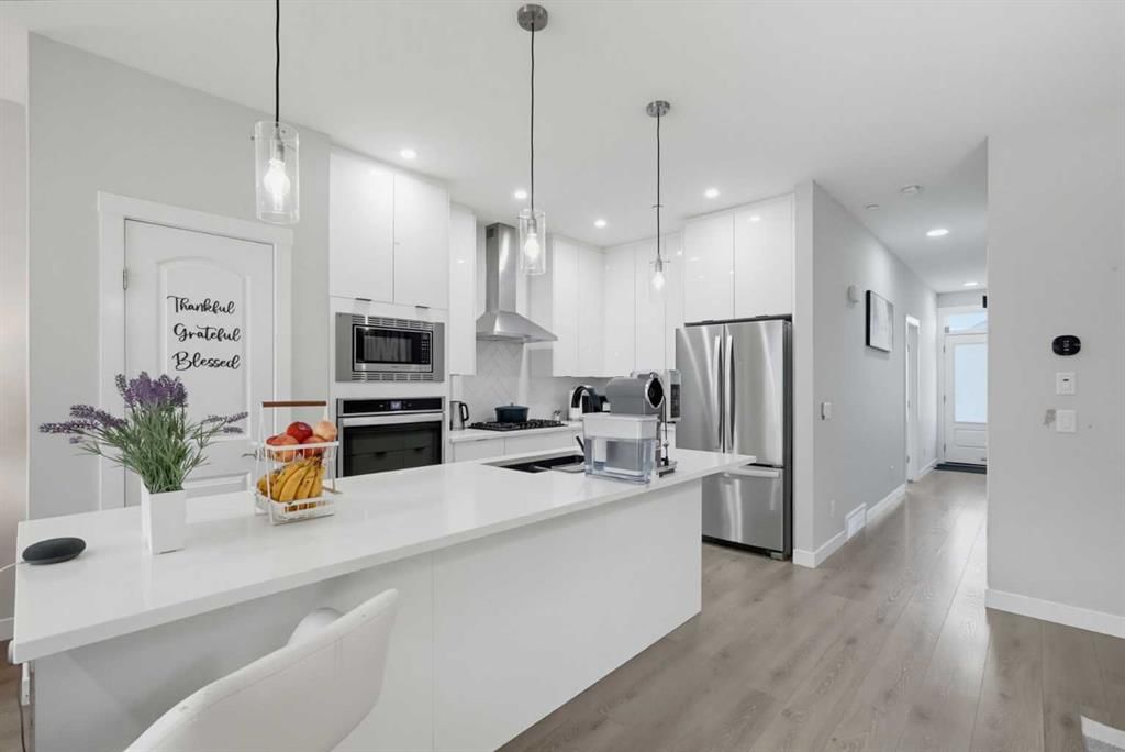 341 Calhoun Common NE, Calgary — photo 5 of 47