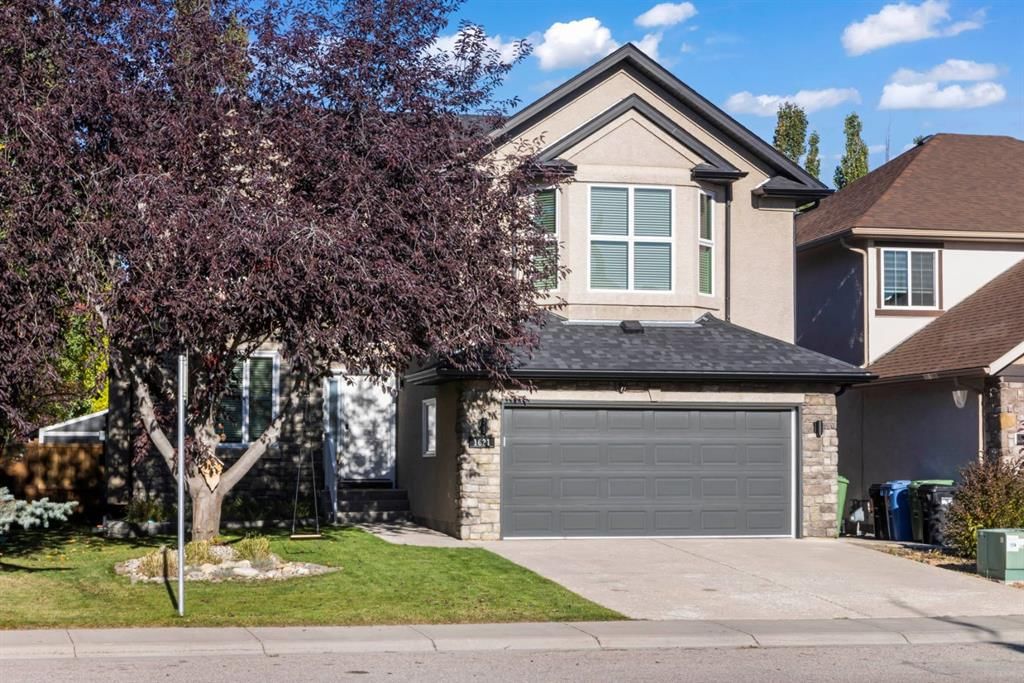 1621 Strathcona Drive SW, Calgary — detached for sale