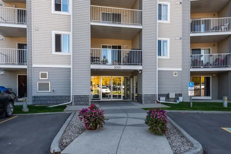 3415, 1620 70 Street SE, Calgary — apartment for sale