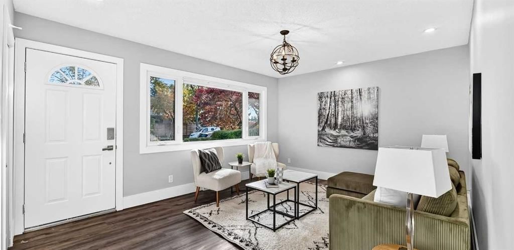 340 86 Avenue SE, Calgary — photo 4 of 43