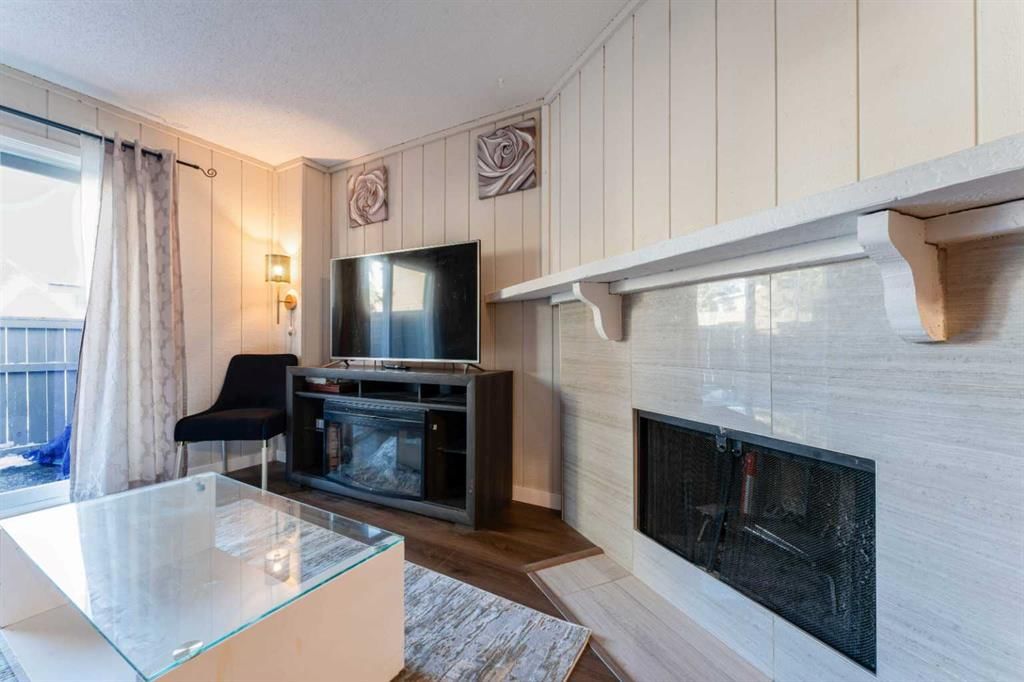 1101, 829 Coach Bluff Crescent SW, Calgary — photo 5 of 50