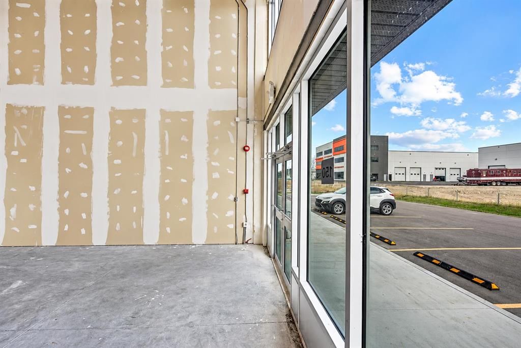 150, 4070 108 AVENUE NE, Calgary — photo 2 of 7