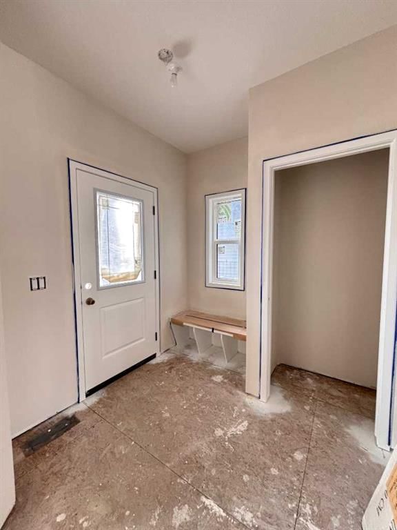 905 Reynolds Lane SW, Airdrie — photo 3 of 15