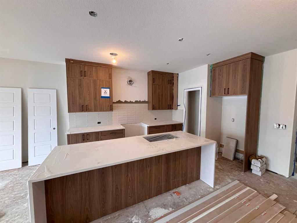 905 Reynolds Lane SW, Airdrie — photo 5 of 15