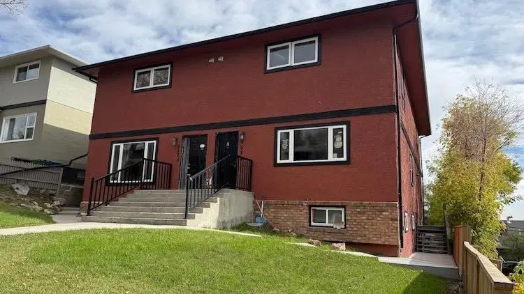 4536 Stanley Road SW, Calgary — main listing photo