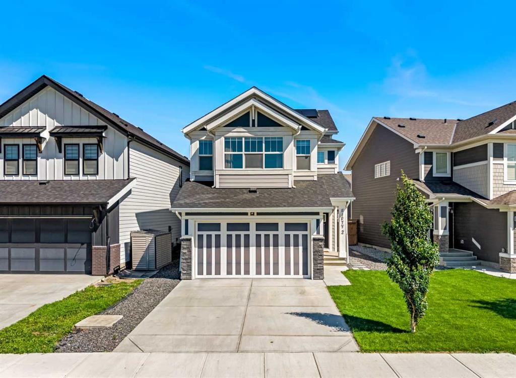 52 Magnolia Heights SE, Calgary — main listing photo