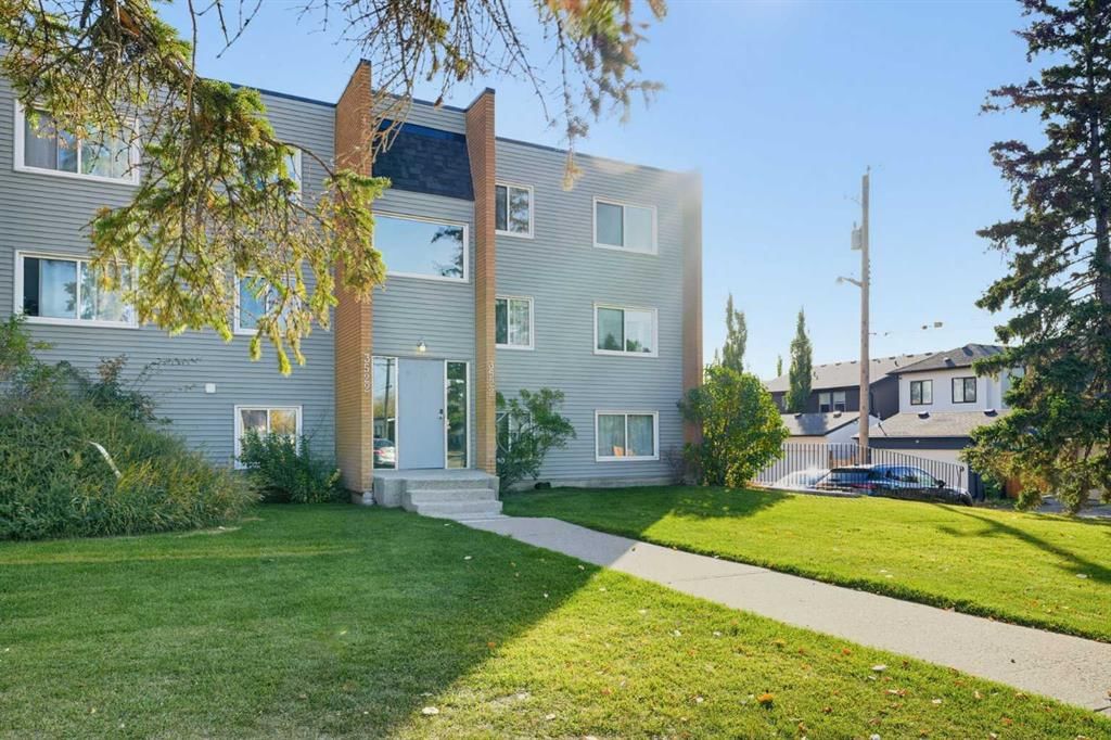 302, 3522 44 Street SW, Calgary — photo 2 of 24