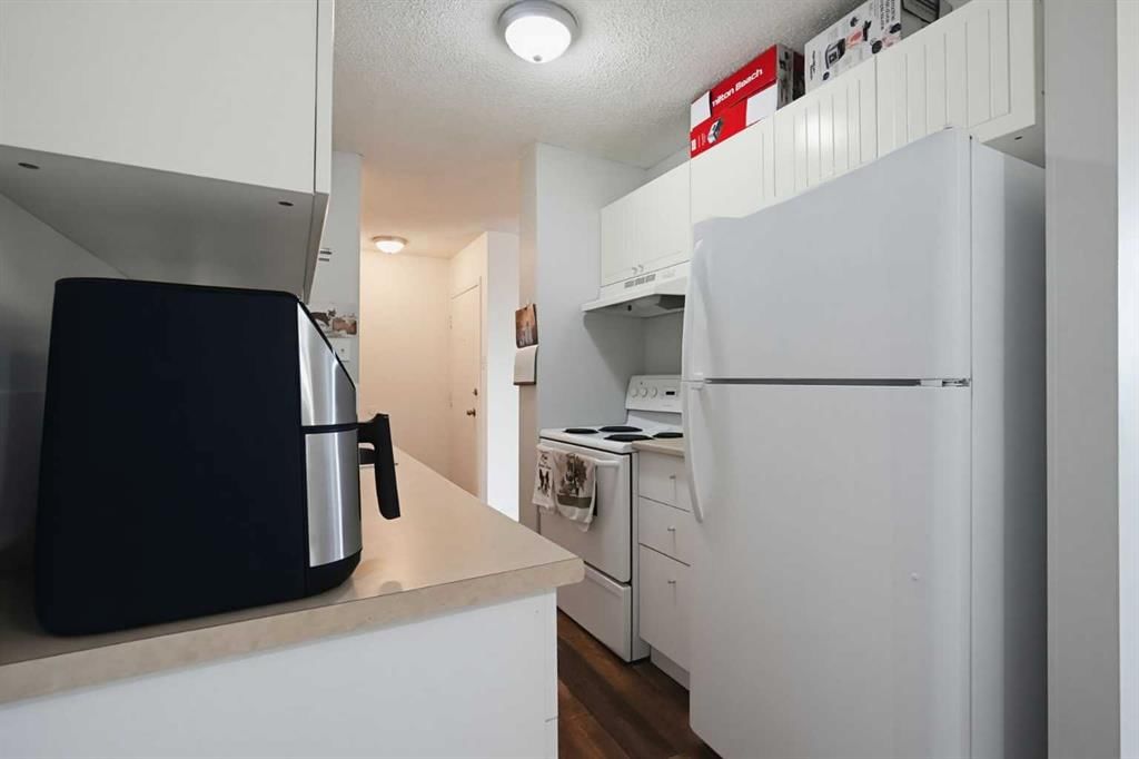 302, 3522 44 Street SW, Calgary — photo 5 of 24