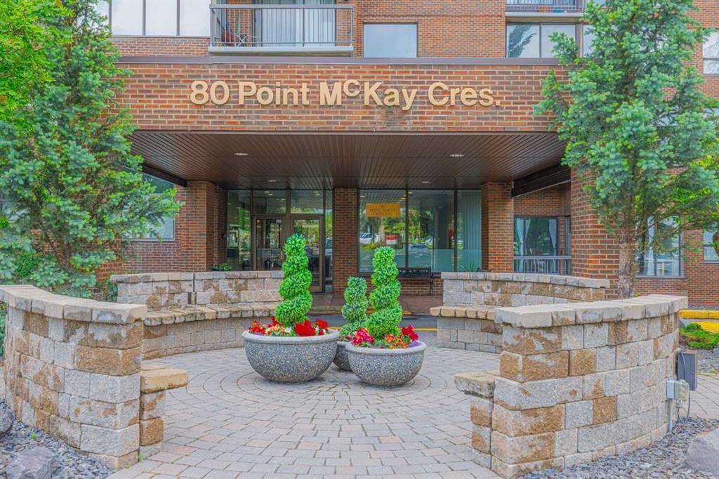208, 80 Point Mckay Crescent NW, Calgary — photo 2 of 18
