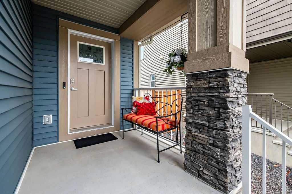 118 Mist Mountain Rise, Okotoks — photo 2 of 50