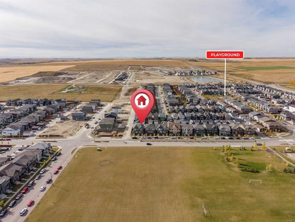 251 Chinook Gate Boulevard SW, Airdrie — photo 3 of 45