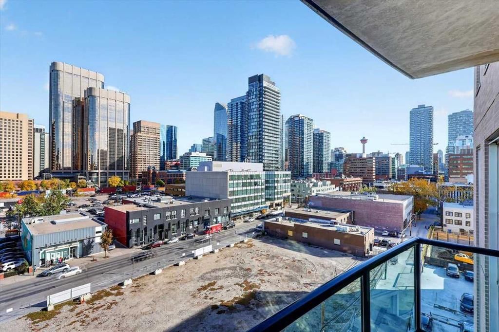 707, 788 12 Avenue SW, Calgary — photo 3 of 26