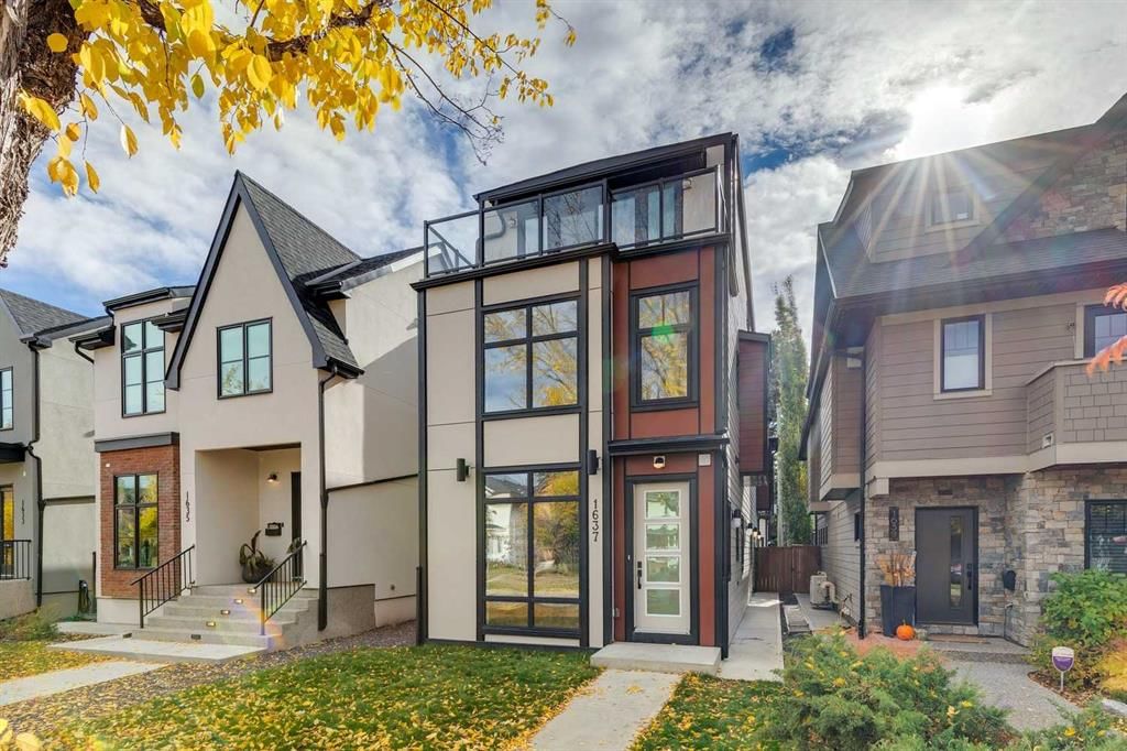 1637 Bowness Road NW, Calgary — photo 2 of 50