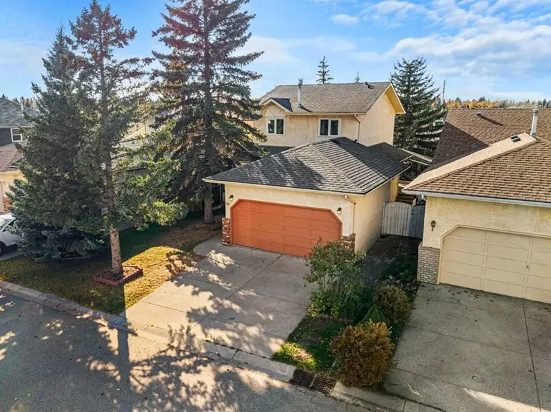 54 Deerview Terrace SE, Calgary — main listing photo