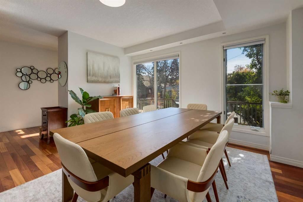 1934 Broadview Road NW, Calgary — photo 2 of 41